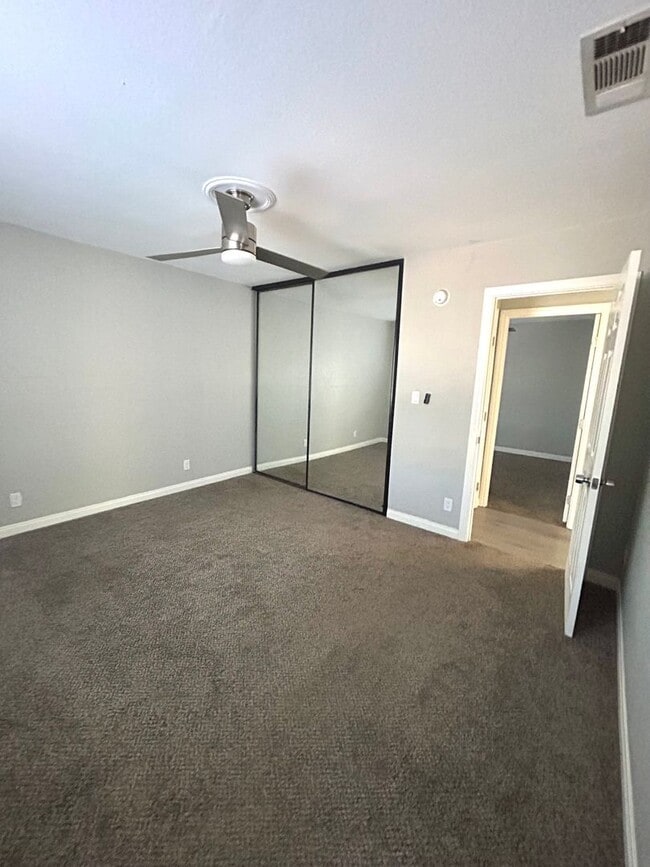 Building Photo - Welcoming 3 Bedroom 1.5 Bathroom Home