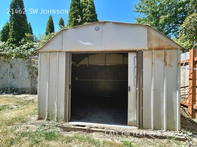 Building Photo - 21462 SW Johnson-