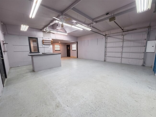 Building Photo - 20288 FM1314