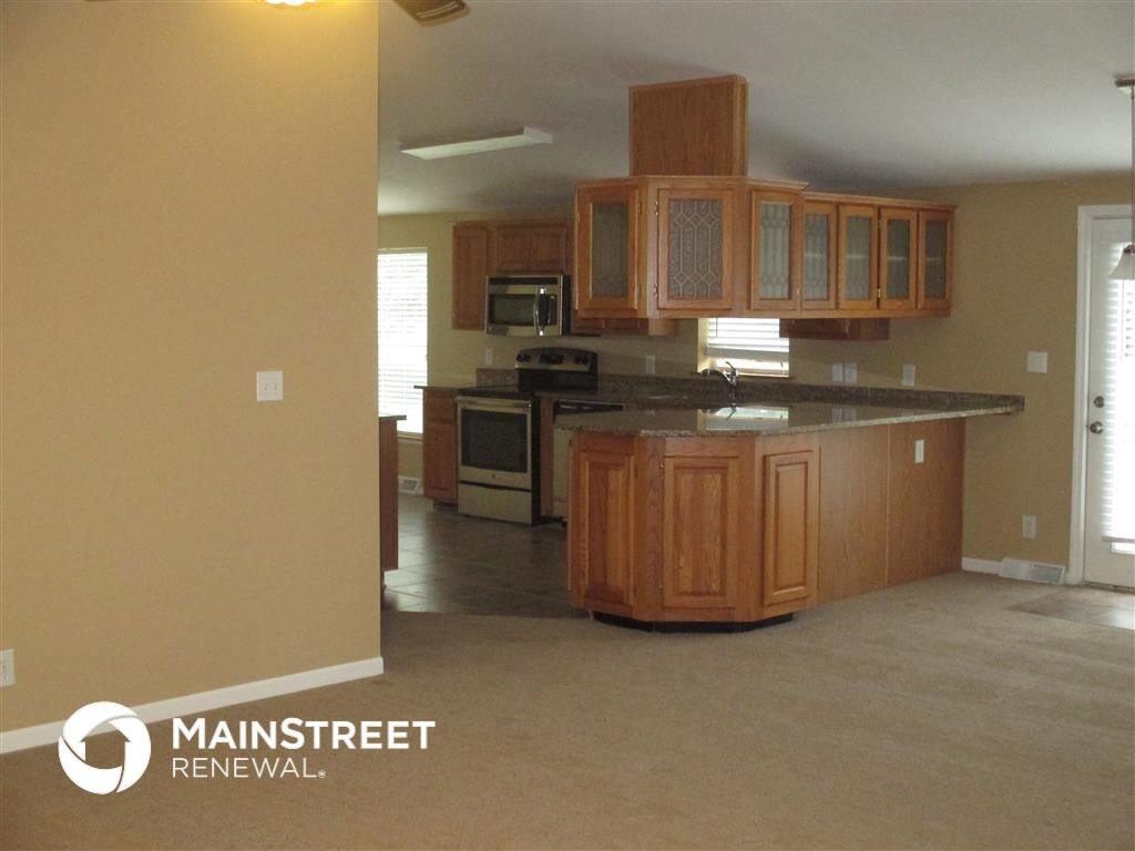 Building Photo - 1709 Lexington Rd