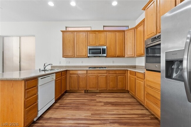 Building Photo - 6121 Broccoli St