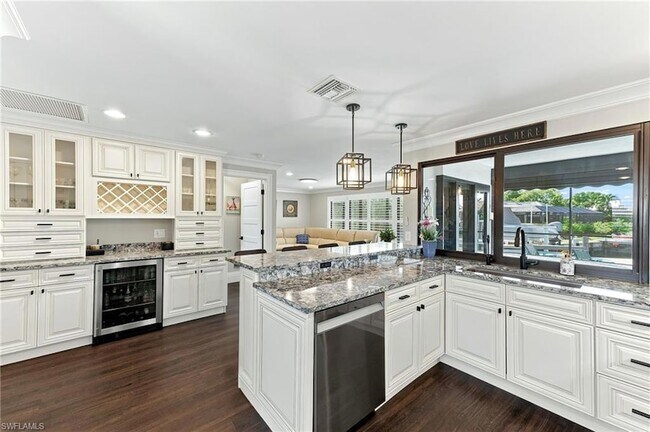 Building Photo - 580 Tripoli Ct