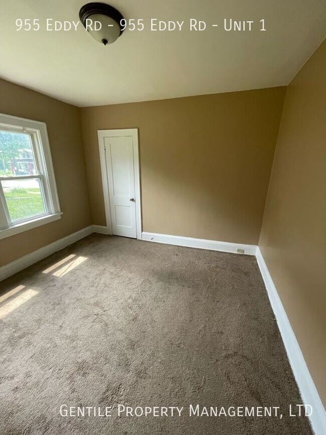 Building Photo - A Gentile Property - 955 Eddy Rd Unit 1