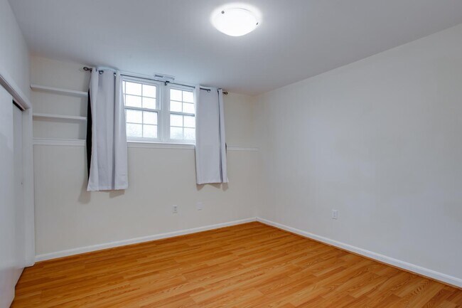 Building Photo - 21707 Leatherleaf Cir