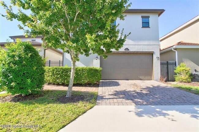 Building Photo - 8810 Napolo Dr