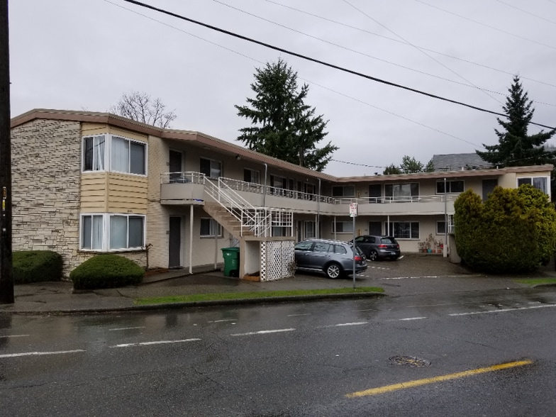 Primary Photo - 400 NE 65th St