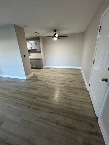 Building Photo - 101 Bent Tree Dr