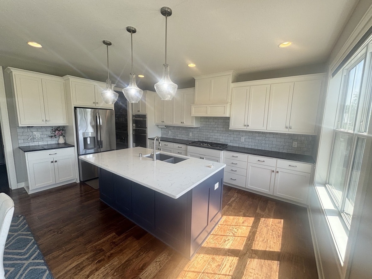Building Photo - 9068 Red Oak Trl