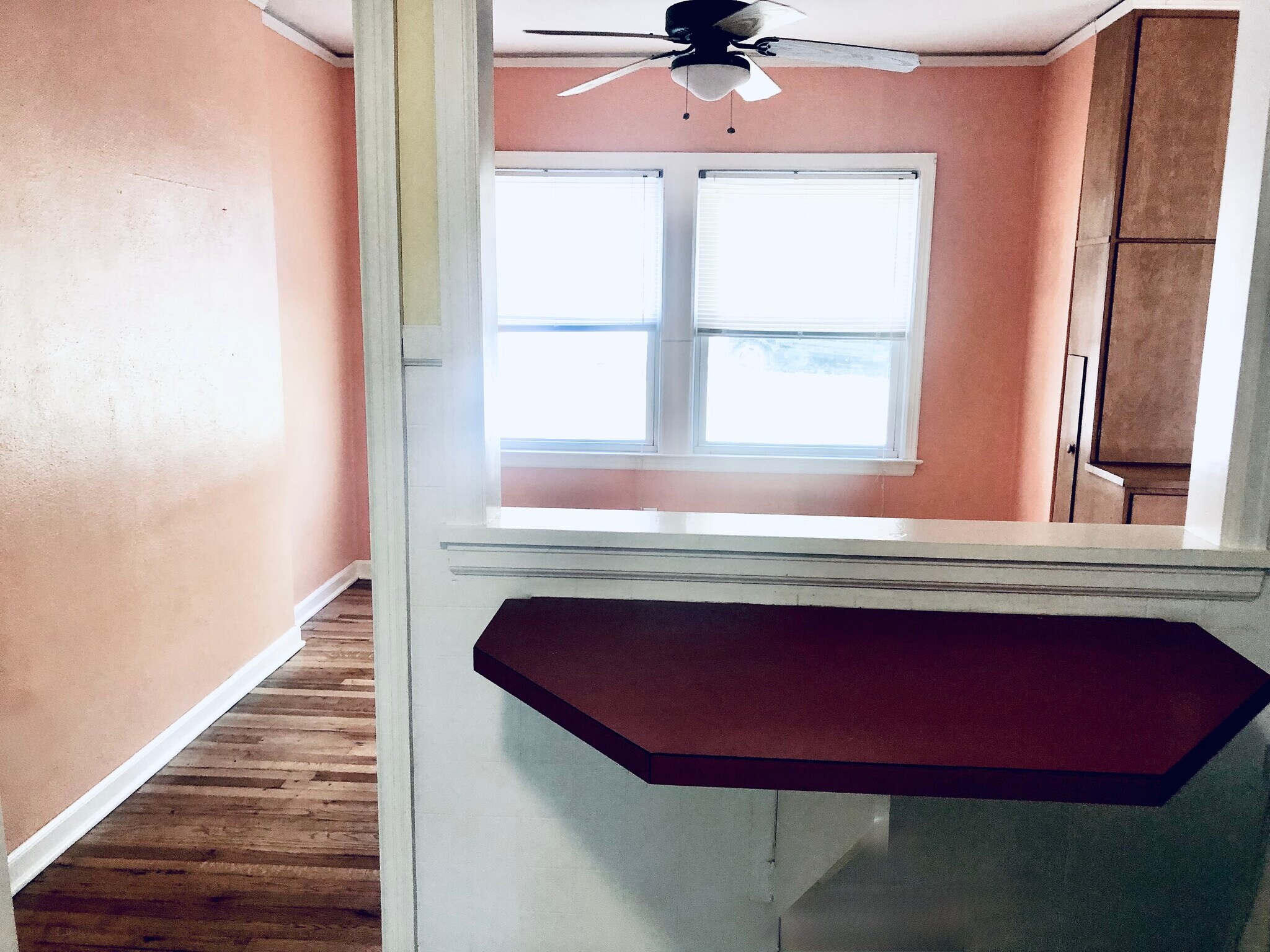 Building Photo - 705 Morningside Dr