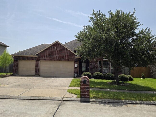 Primary Photo - 2310 Eagle Ln