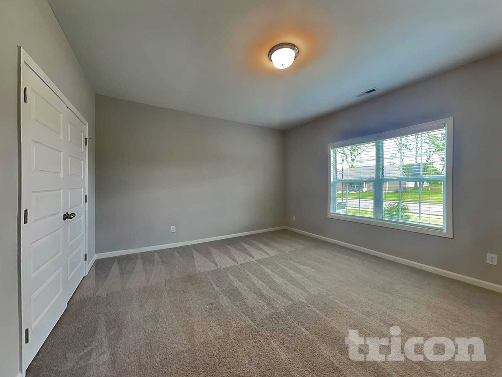 Building Photo - 1008 Cyril Dr