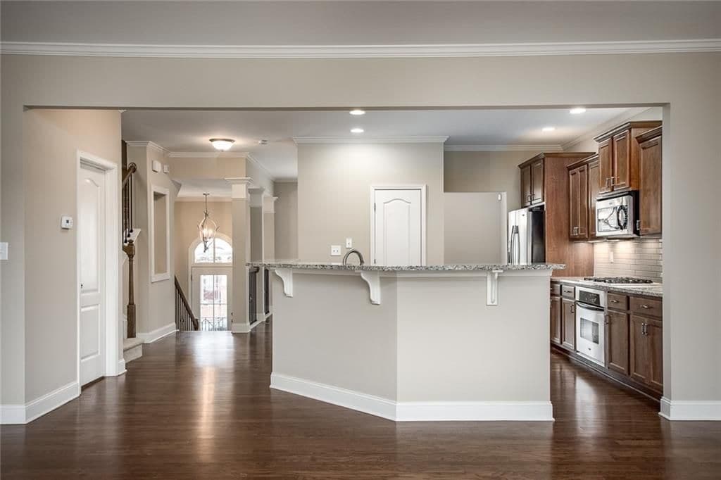 Building Photo - 528 Twinrose Way