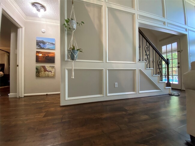 Building Photo - 28 Tangle Brush Dr