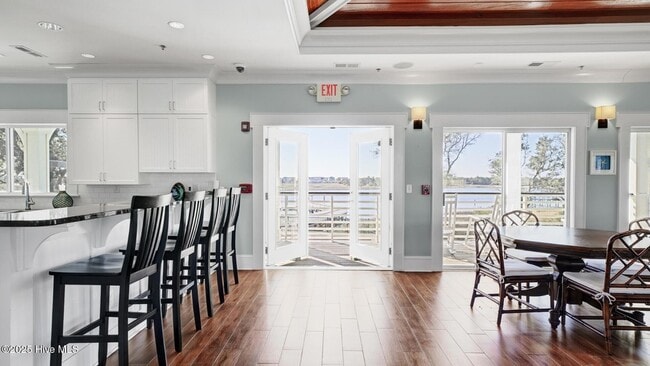 Building Photo - 2272 Dolphin Shores Dr SW