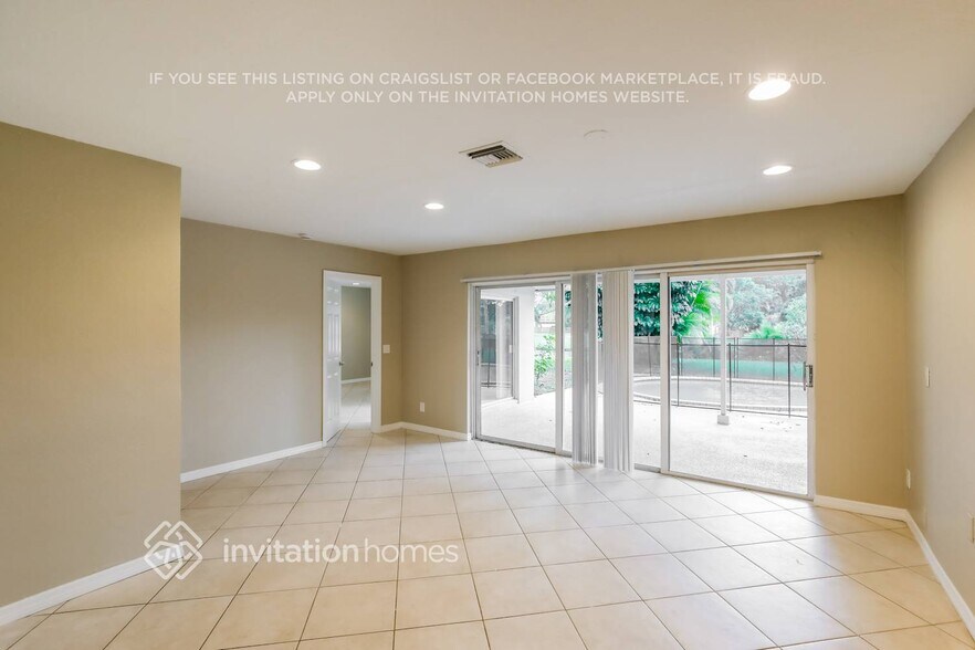 Building Photo - 222 NW 92nd Terrace