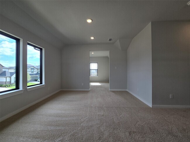 Building Photo - 29710 Burcreek Ln