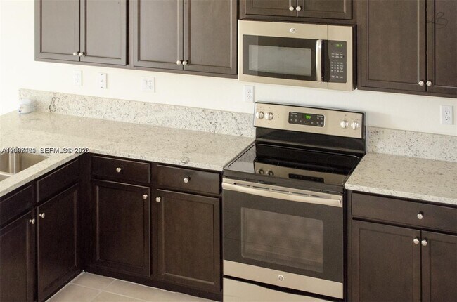 Building Photo - 11508 SW 254th St