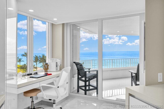 Building Photo - 550 S Ocean Blvd