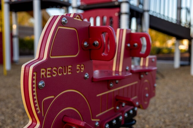 Building Photo - 617 Copper Ridge Way