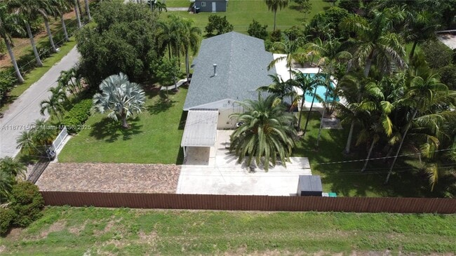 Building Photo - 18370 SW 292nd St
