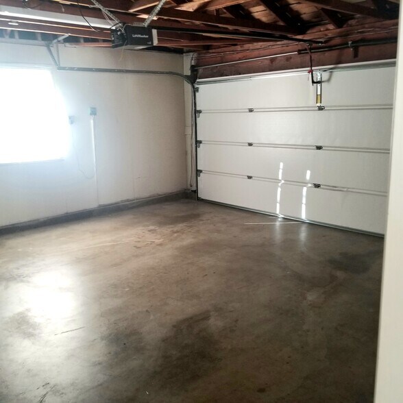 Building Photo - 4915 Blackhorse Rd