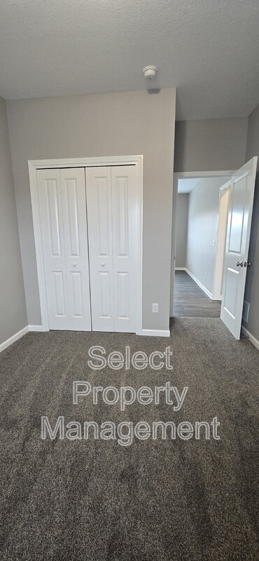 Building Photo - 8792 Elmont Cv