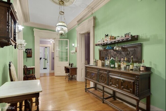 Building Photo - 7 br, 4 bath House - Chauncey's Place