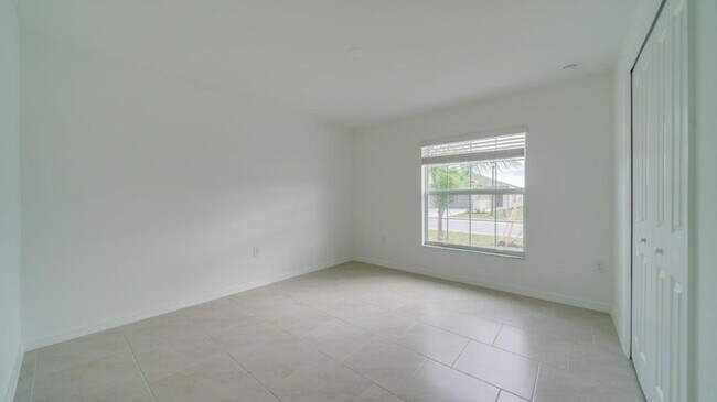 Building Photo - 4019 San Clemente Ct