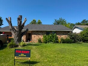 Building Photo - 5109 Brookview Dr