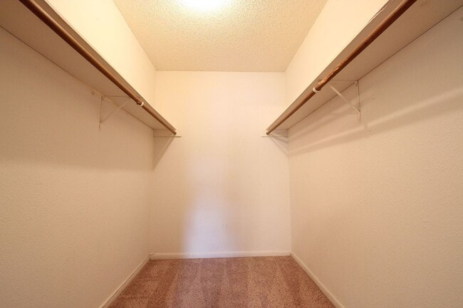 Building Photo - 9002 Sanger Dr