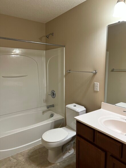 Building Photo - 15600 60th Ave N