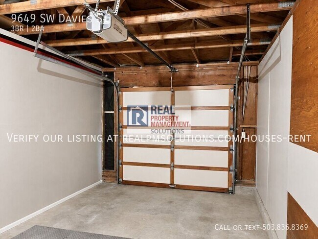 Building Photo - 9649 SW Davies Rd