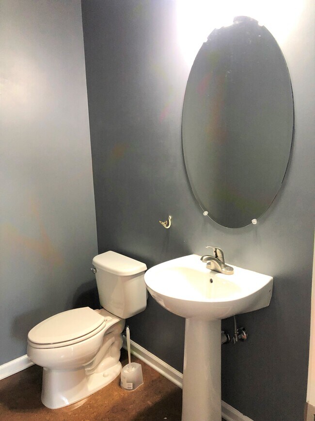 Main-level Powder Room - 8 Lamplighter Ln