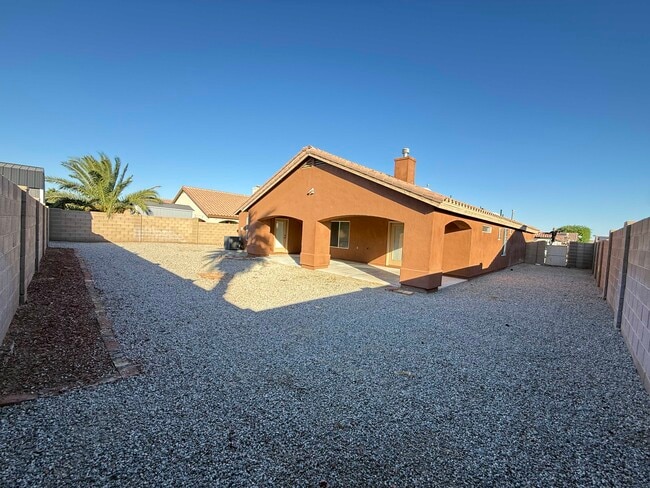 Building Photo - 11655 E 35th St