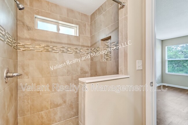 Building Photo - 8151 Lanette St