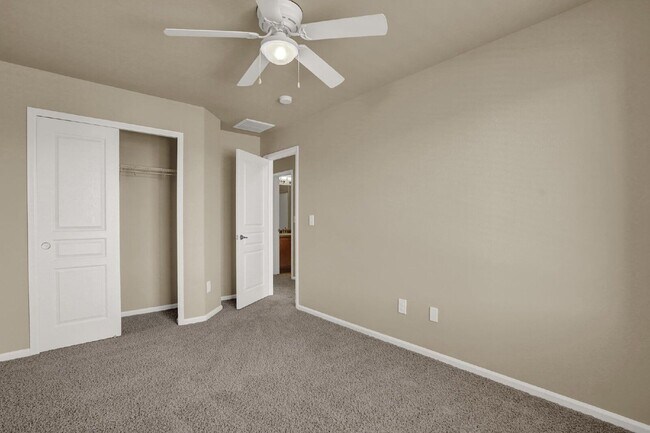 Building Photo - 5647 Celtic Cross Grove