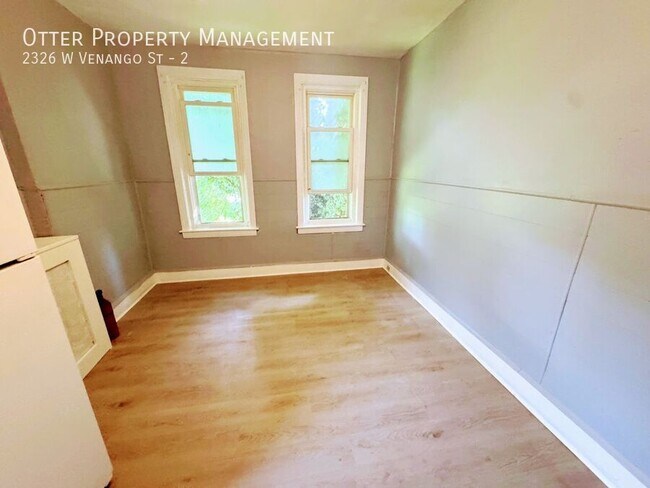 Building Photo - 2326 W Venango St