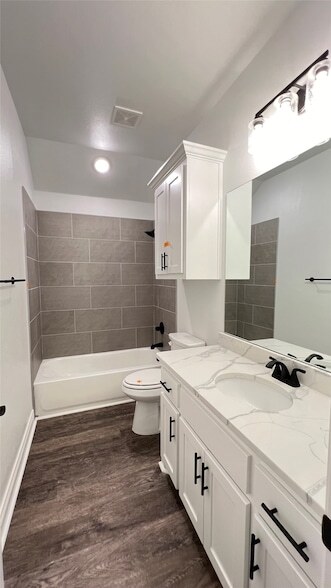 Building Photo - 606 Moseley Ln