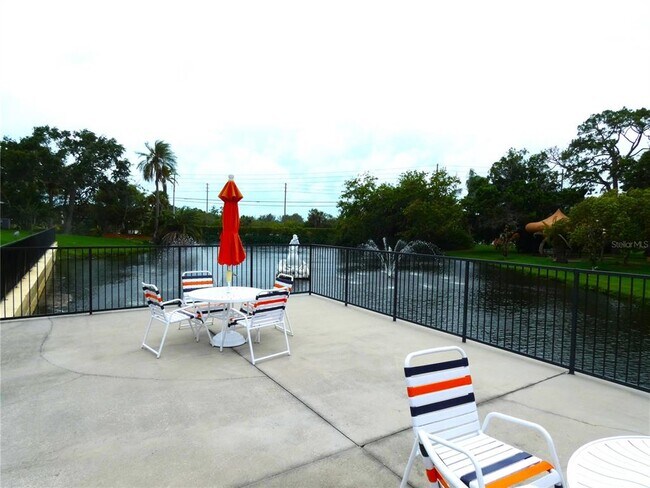 Building Photo - 11237 Kapok Grand Cir