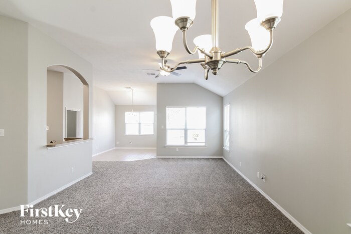 Building Photo - 18511 Royal Mist Ln