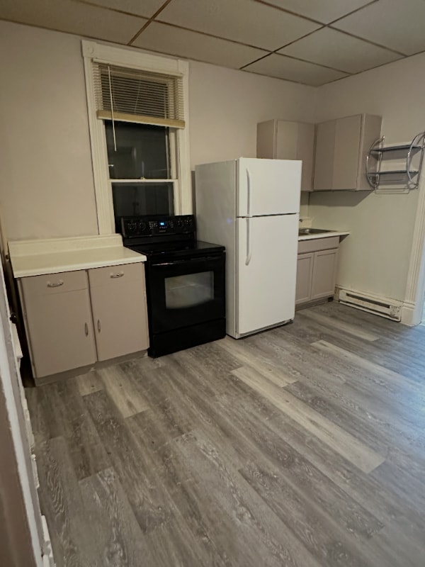 Building Photo - 405 1/2 Douglas St