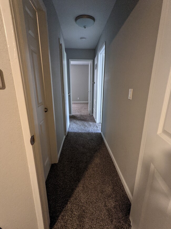 Upstairs hallway - 4767 N Cedar Ave