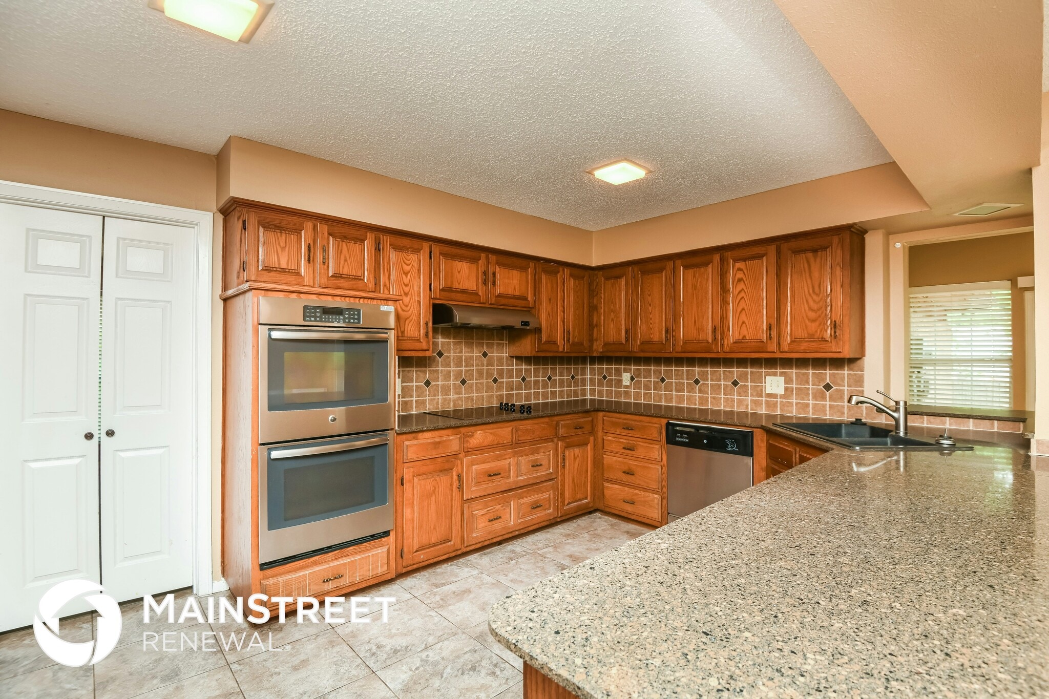 Building Photo - 4614 Branchview Dr