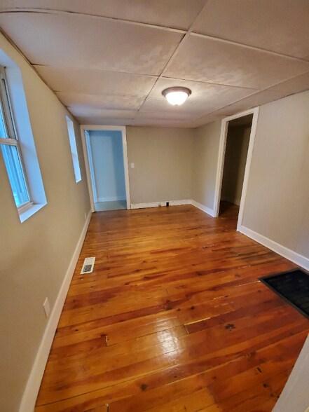 Building Photo - 1531 Colby Way