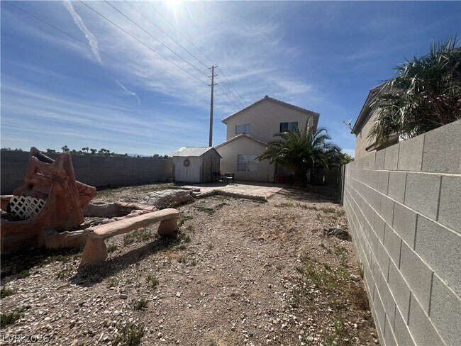 Building Photo - 5698 Doubleday St