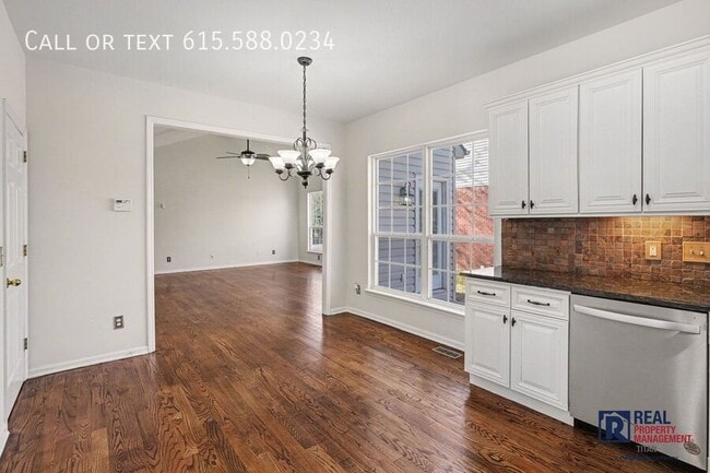 Building Photo - 120 Tyne Dr