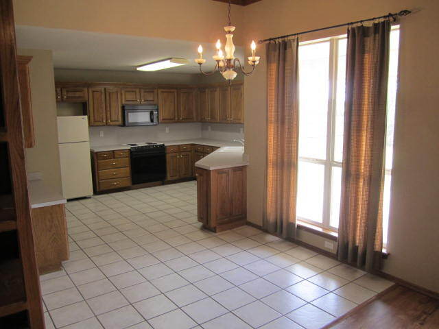 Building Photo - 2616 Nantucket Ave