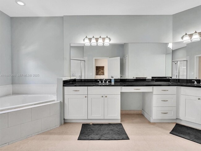 Building Photo - 2901 Hidden Harbour St