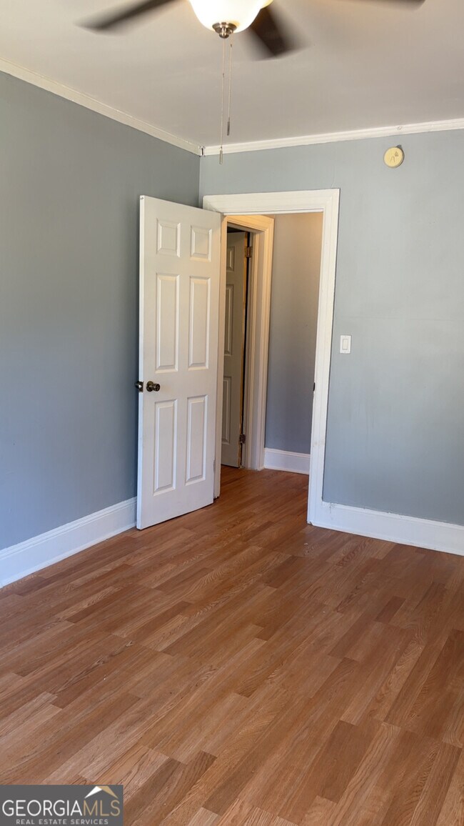 Building Photo - 1312 Gillespie Ave