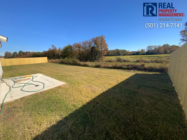 Building Photo - 10 Sourdough Crk Ln